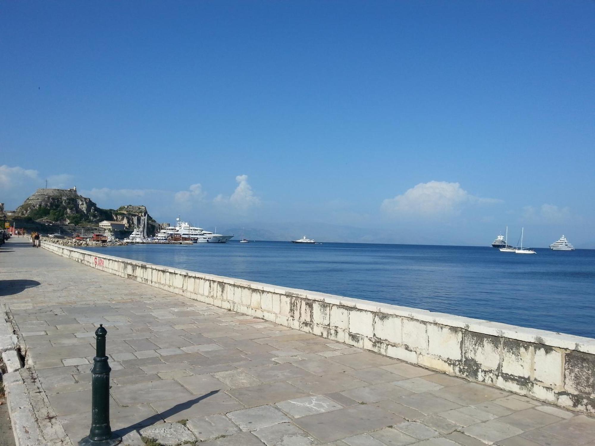 Alexandra'S Apartment Corfu  Экстерьер фото